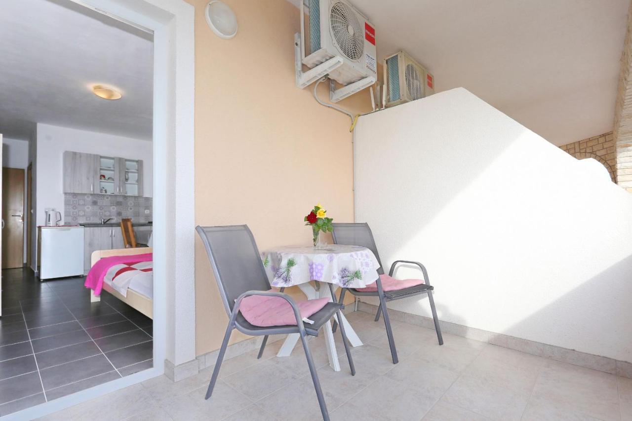 Apartments Vlado I Vesna Rtina Zewnętrze zdjęcie