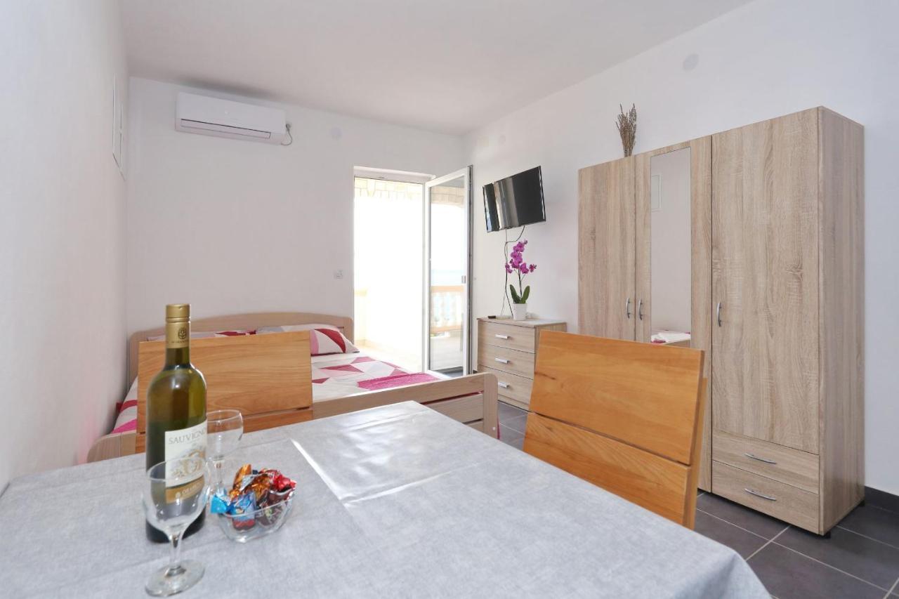 Apartments Vlado I Vesna Rtina Zewnętrze zdjęcie